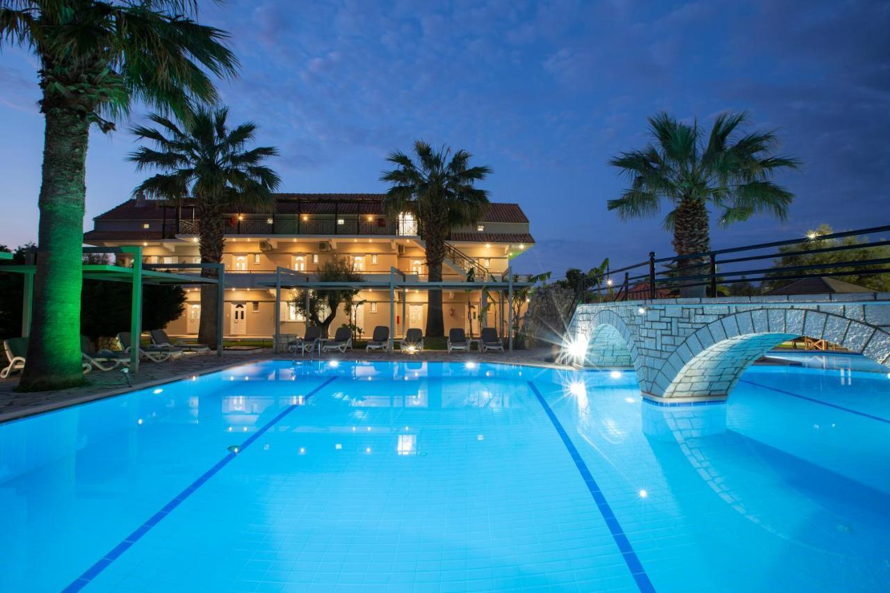 Villa Elia Resort Frínion エクステリア 写真